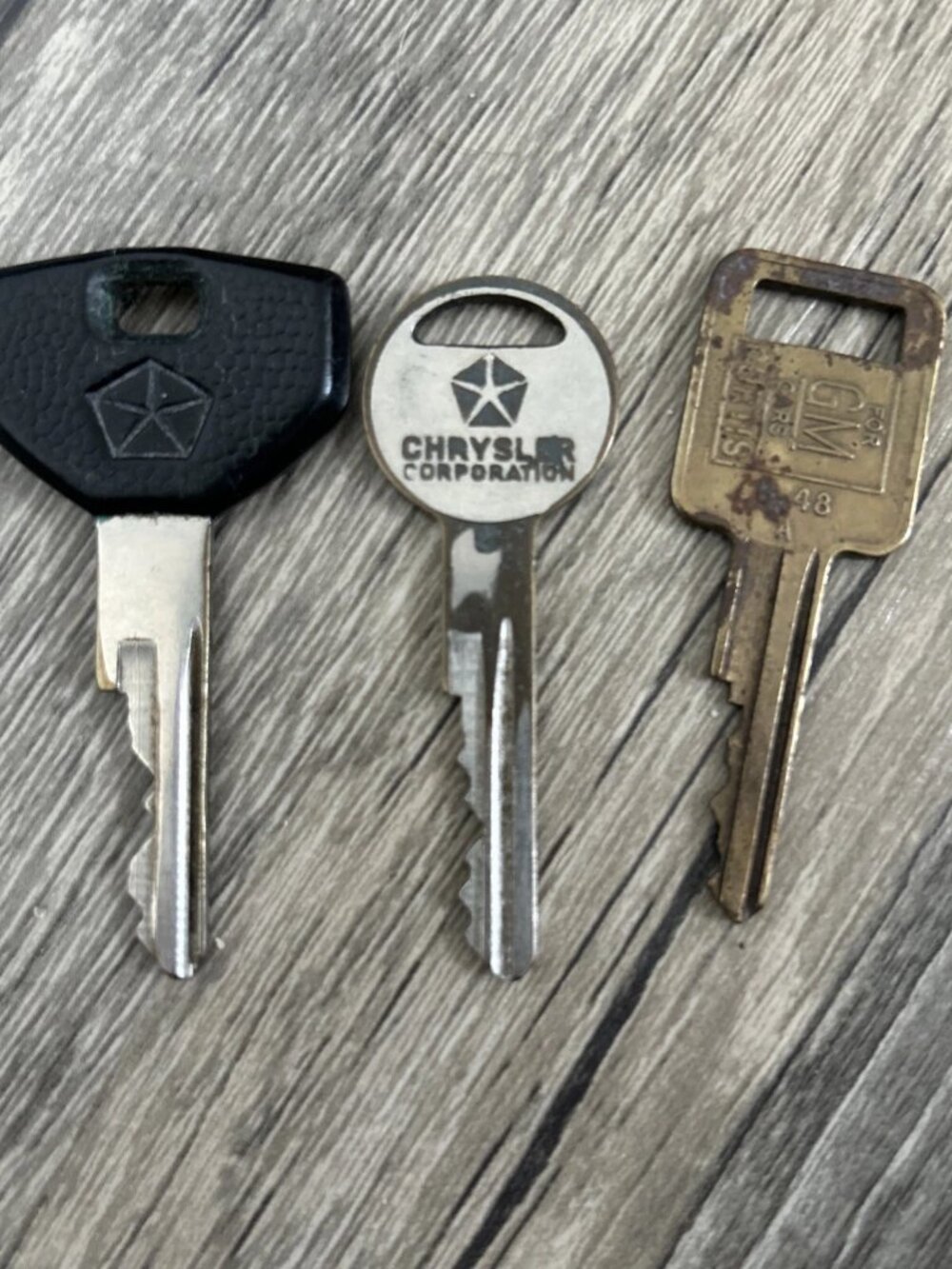 Vintage Automotive Keys Chrysler GM
